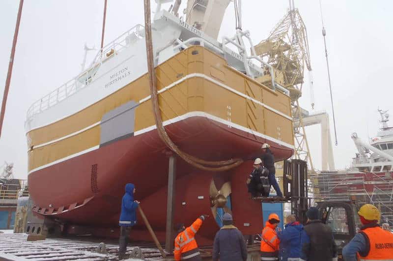 Milton HG-236 being launched in Gdansk - @ Fiskerforum