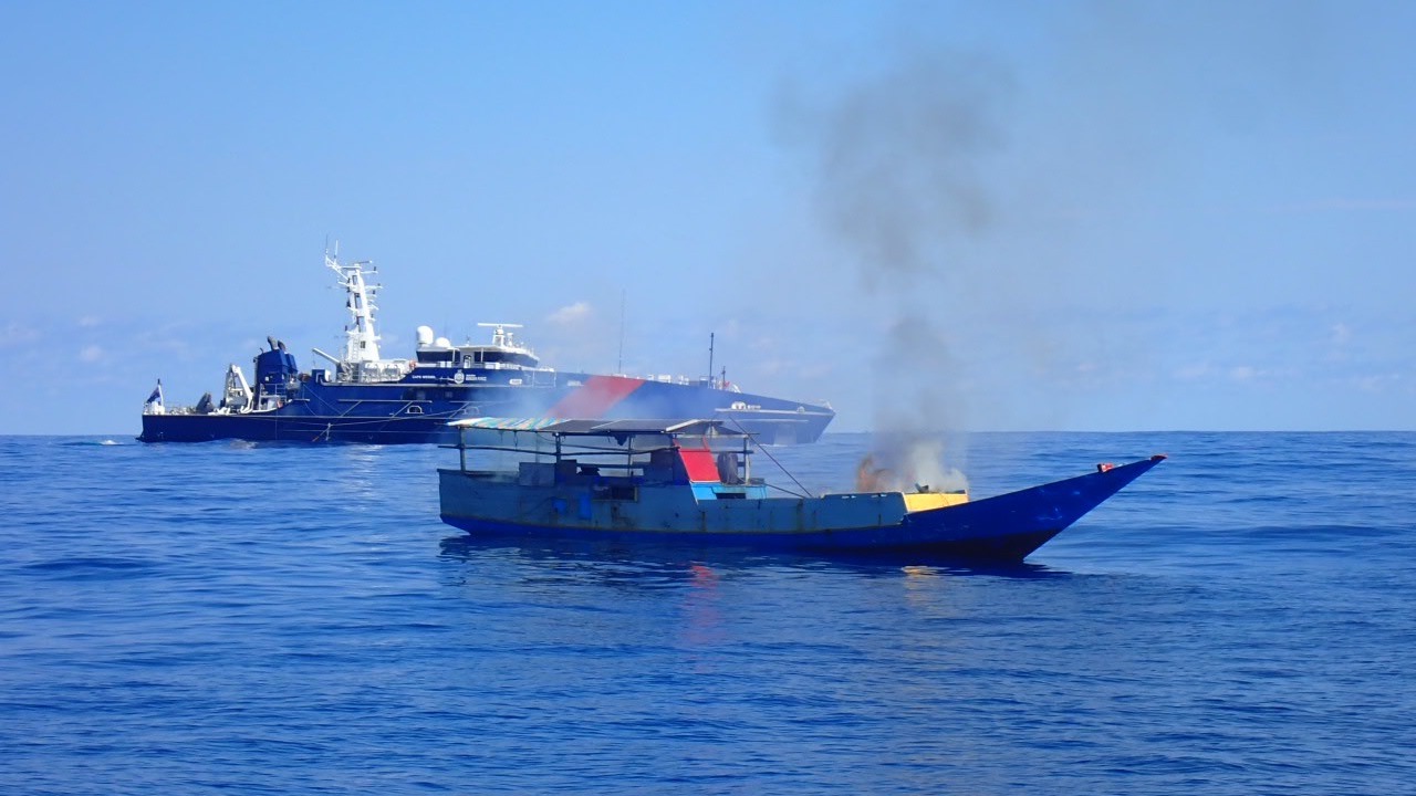 Read more about the article Boat burned – poachers in court