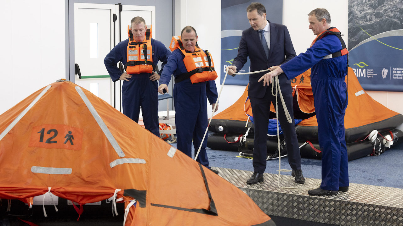 Read more about the article Minister opens Ireland’s new sea survival training facility