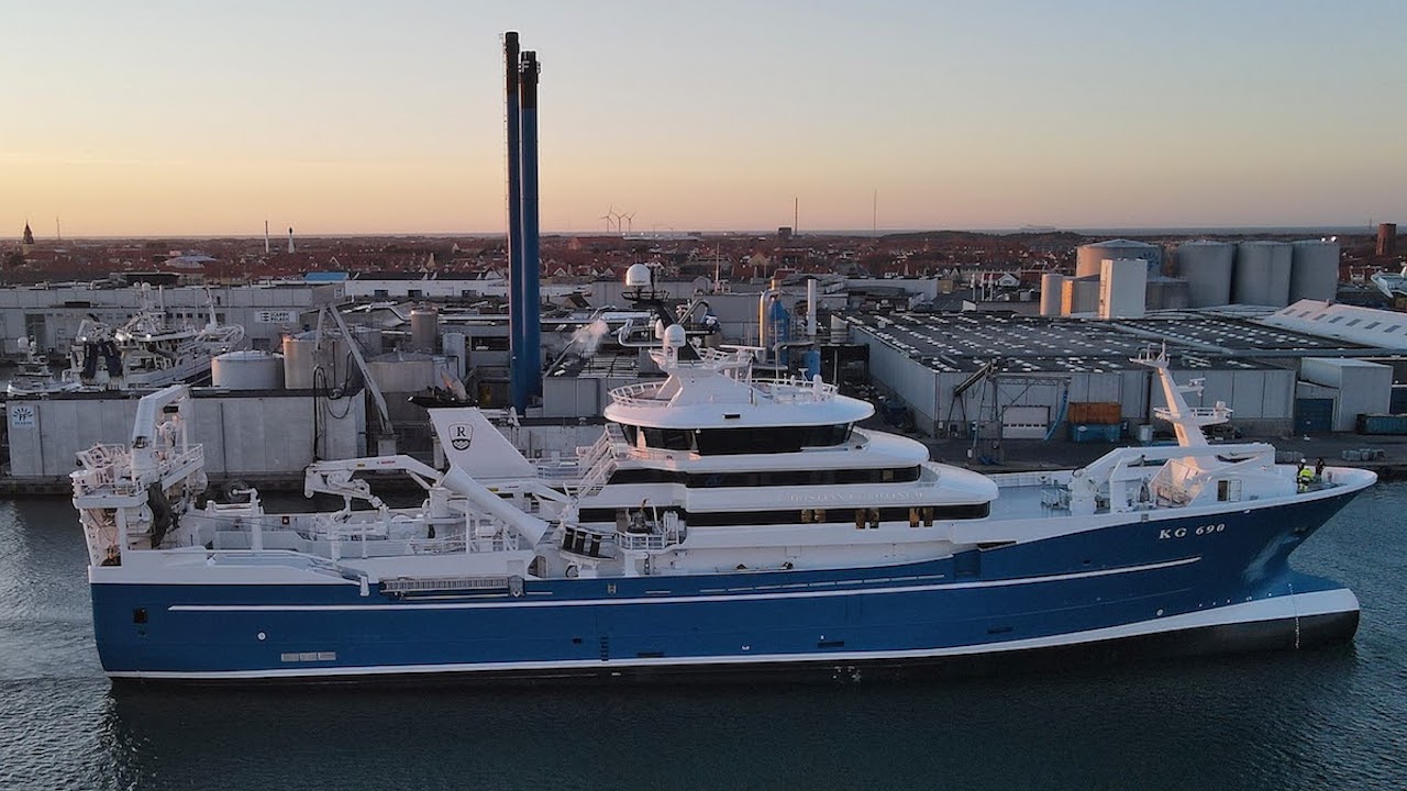 Read more about the article Blue whiting keeps Faroese fleet busy
