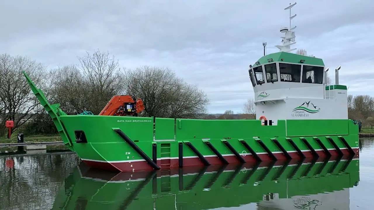 Read more about the article Damen delivers Organic Sea Harvest’s new support vessel