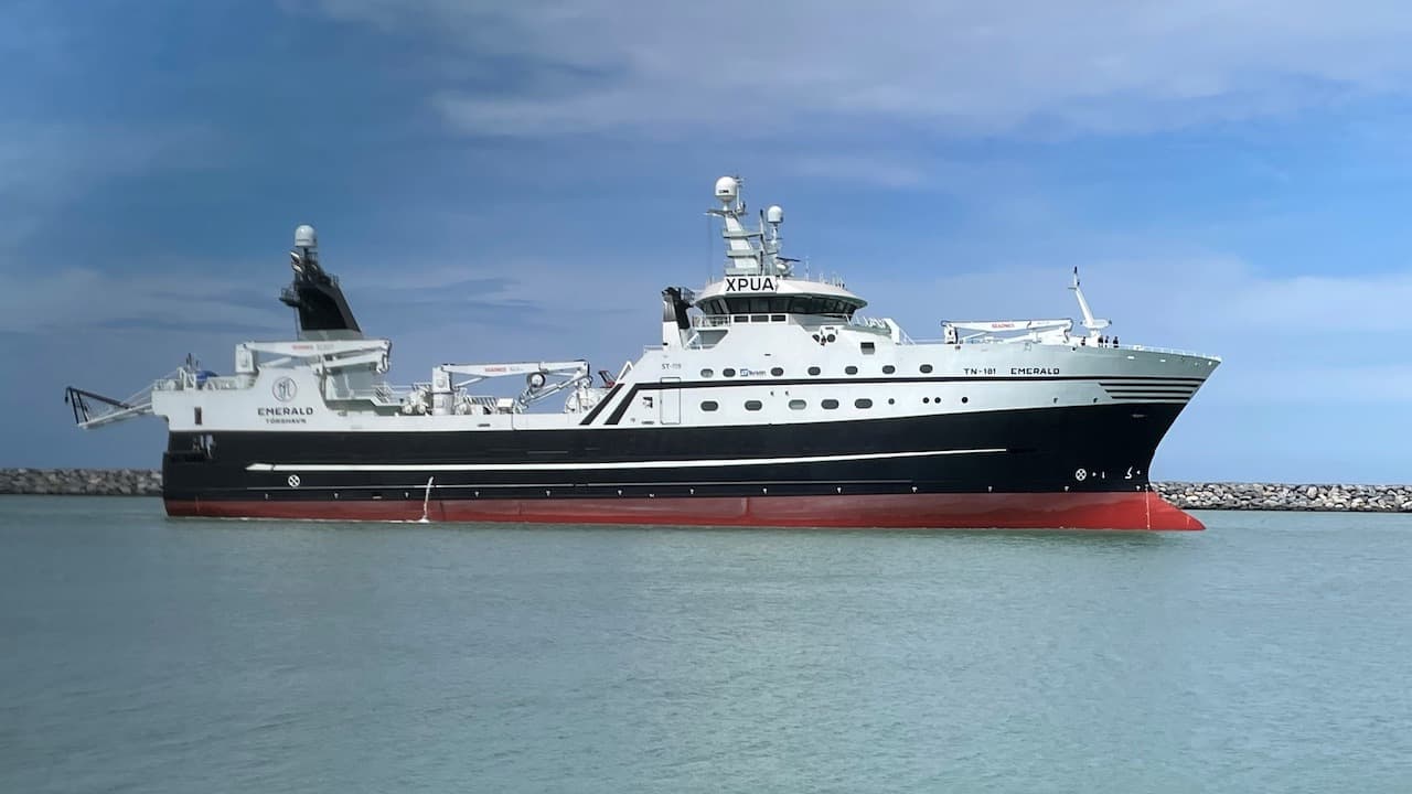 Read more about the article Emerald heads for home