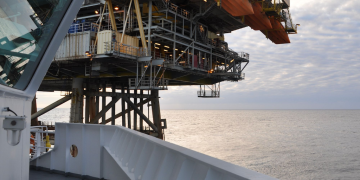 Sidelining fishing in plans for new oil fields