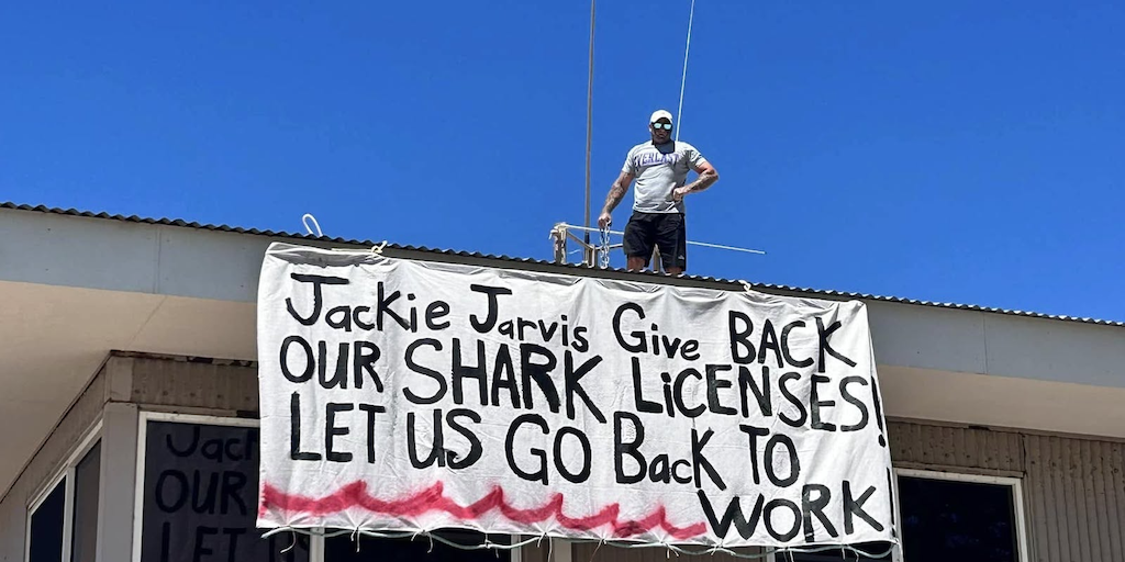 Read more about the article Roof protest against demersal ban