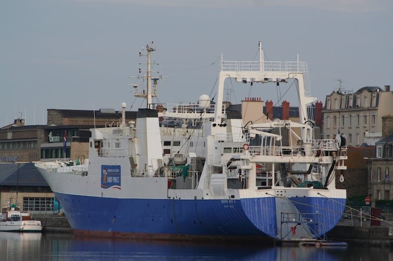 Read more about the article French trawler goes all-Vónin