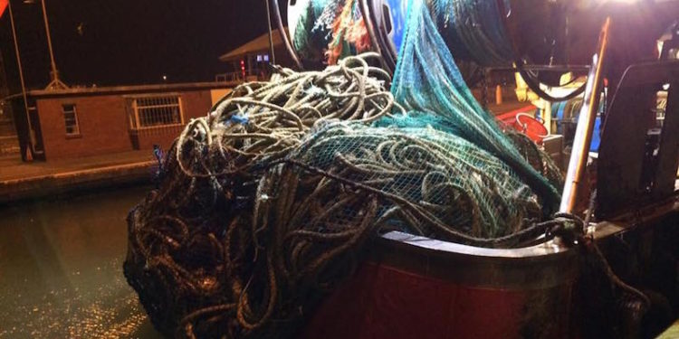 Jennah D's trawl full of discarded seine rope - @ Fiskerforum