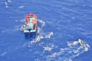 The Vietnamese fishing vessel apprehended near Lihou Reef in the Coral Sea - @ Fiskerforum