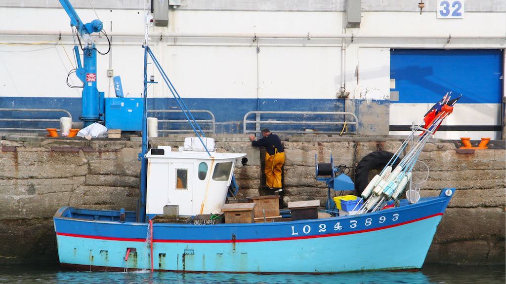 Read more about the article Brittany aims to support young fishermen