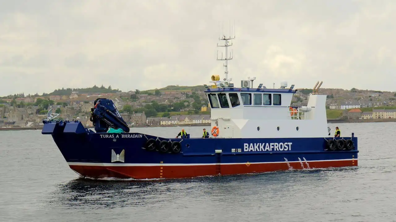 Read more about the article Macduff delivers aquaculture workboat