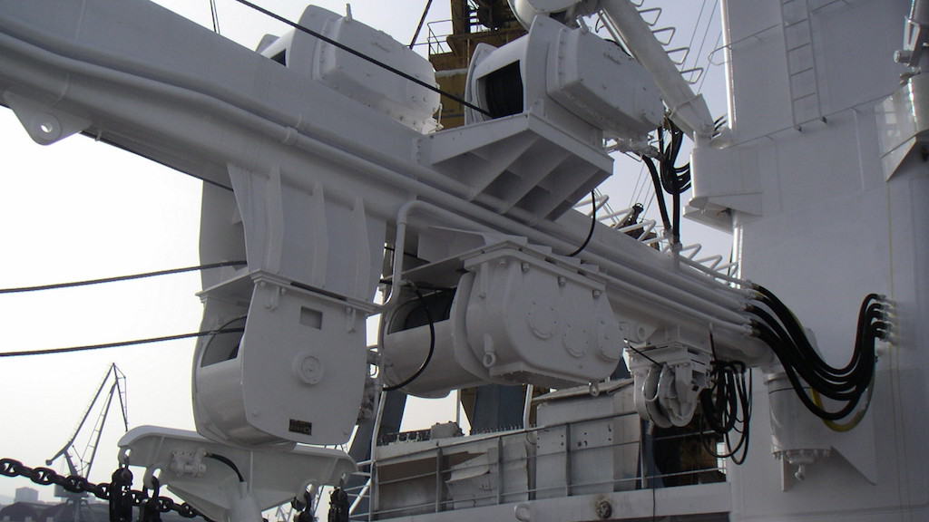 Read more about the article Tuna seiner gets Marco deck hardware