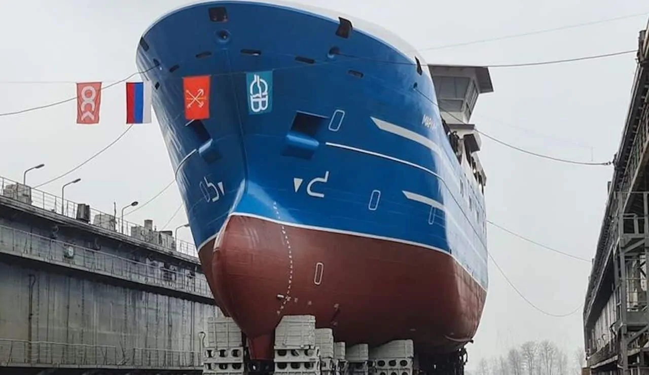 Read more about the article First of Russian longliner series launched