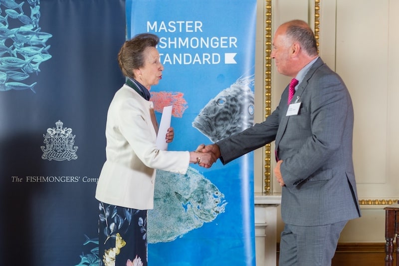 Read more about the article UK’s first Master Fishmongers are certified
