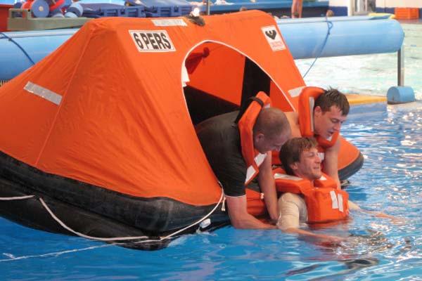 Read more about the article £50,000 available for fishermen’s training and safety