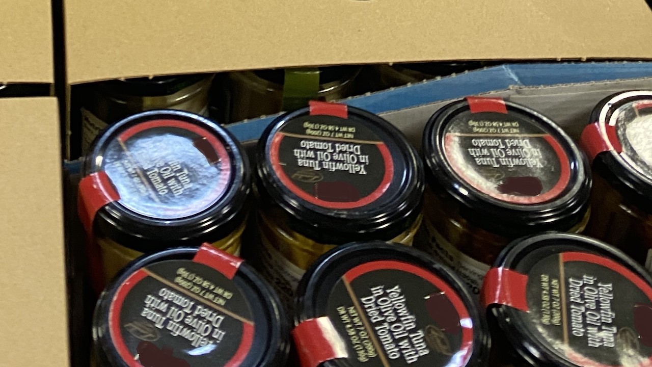 Read more about the article NOAA Fisheries halts tuna shipment from embargoed origin