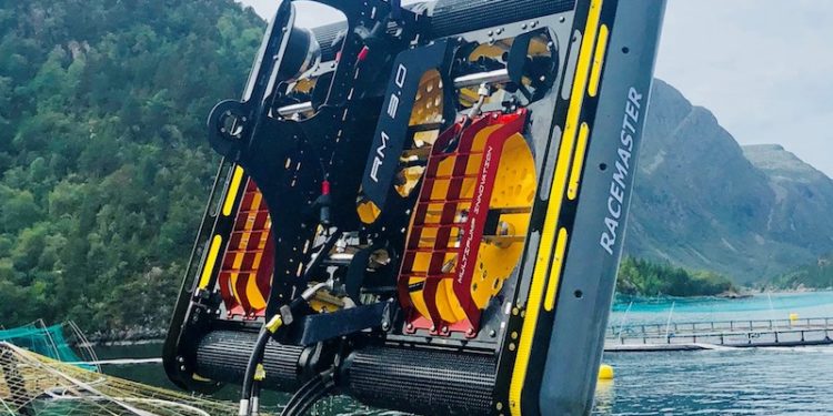 Johnson Marine has ordered two Racemaster net cleaning robot systems from Norwegian technology company MPI - @ Fiskerforum