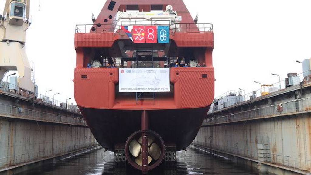 Read more about the article Norebo trawler launched at St Petersburg yard