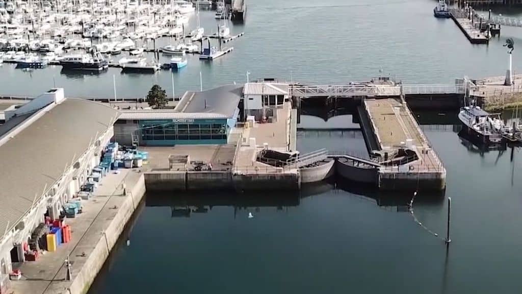 Read more about the article Sutton Harbour’s £3 million lock gates refit