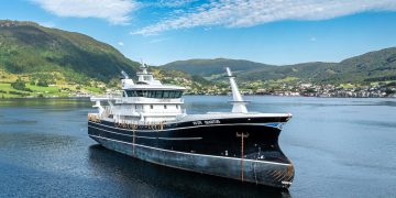 Quantus arrives at Westcon for outfitting