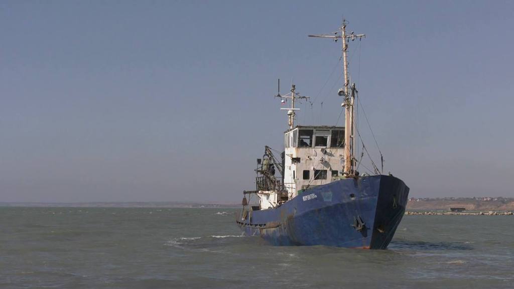 Read more about the article Ukrainian fishing vessels re-registered to Russia