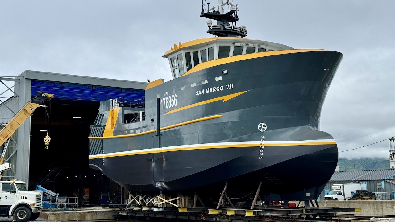 Read more about the article Trawler-crabber for Gulf of St Lawrence