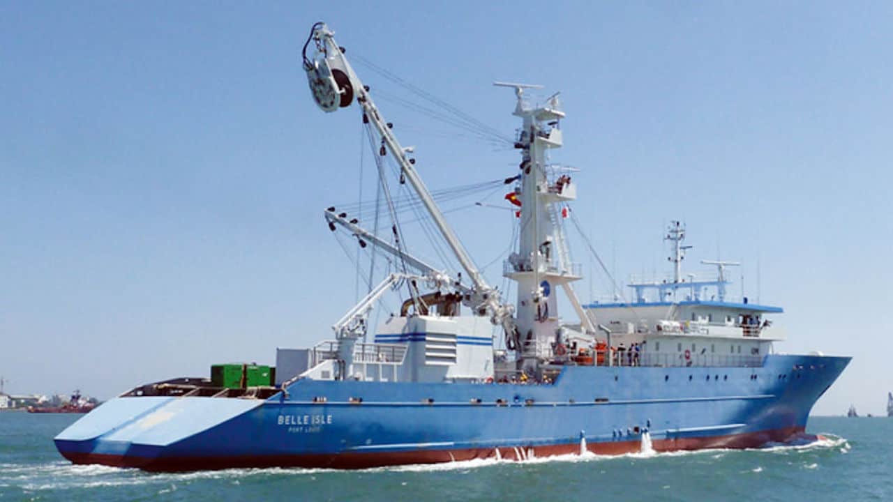 Read more about the article Seychelles to vaccinate fishing crews