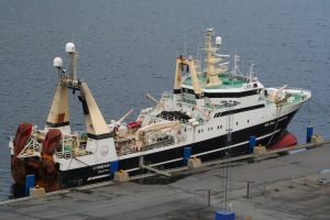 Long trips and long hours do not leave Faroese fishermen stressed or unwell