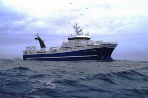 Útgerðarfélag Reykjavíkur’s factory trawler Guðmundur í Nesi RE-13 has been advertised for sale and the crew given notice. Image: Útgerðarfélag Reykjavíkur - @ Fiskerforum