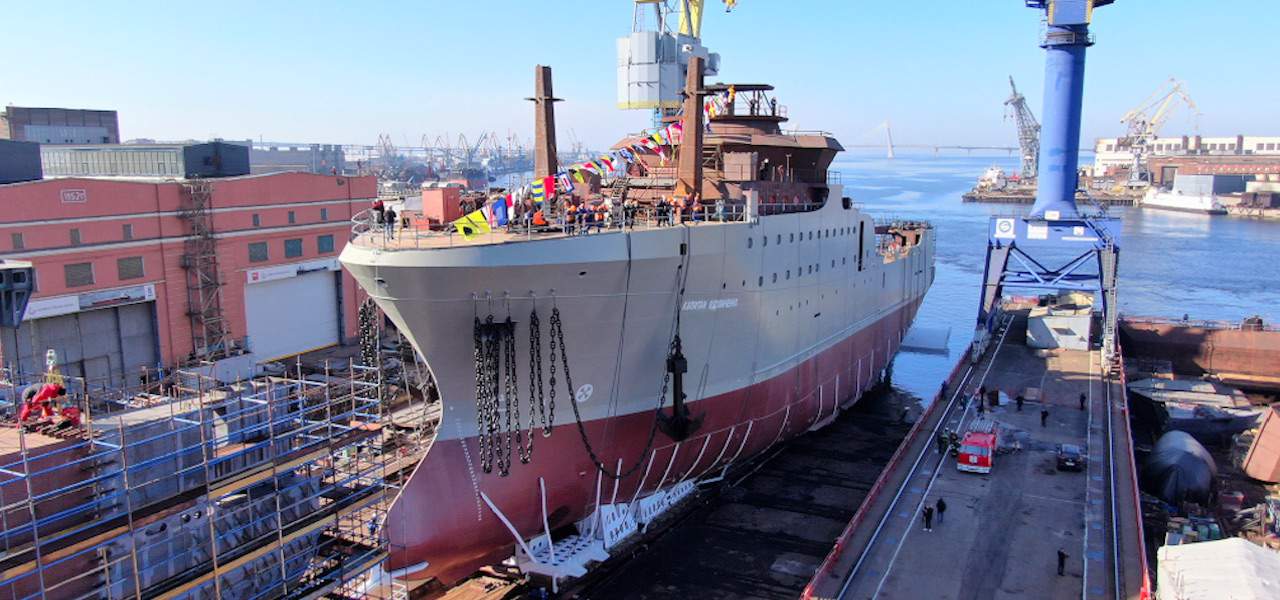 Read more about the article First Russian Fishery Company trawler launched