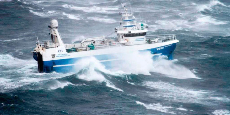 VSV's trawler Drangavík - @ Fiskerforum