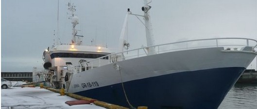 Read more about the article Fall over board from fishing vessel