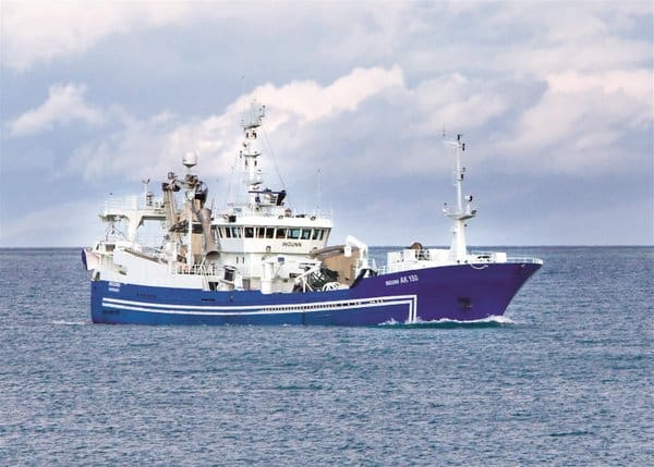 Read more about the article Pair trawling for herring working well