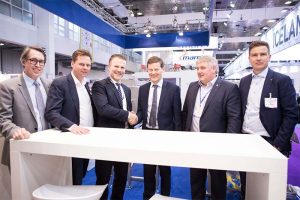 Marel and Samherji closed the deal on the FleXicut systems at the ESE in Brussels last week - @ Fiskerforum