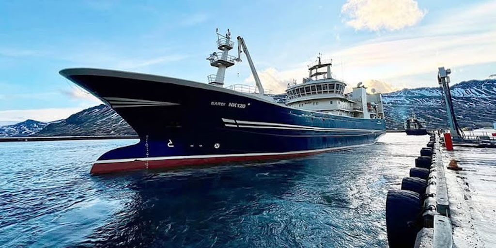 Read more about the article Training pays off – as crew smother engine room fire